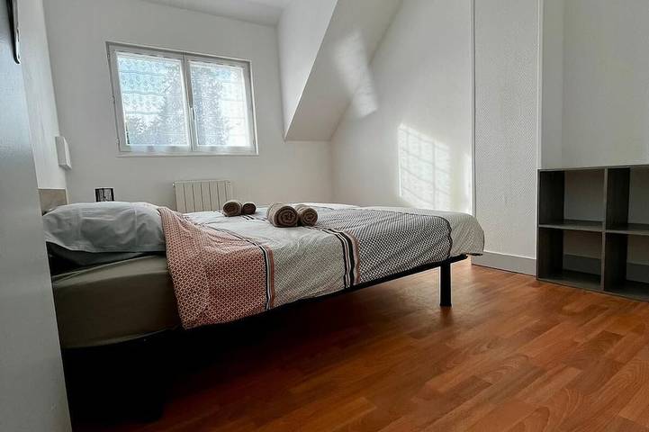 Location de vacances pour 6 personnes, animaux acceptés à Saint-Symphorien-le-Valois - 4