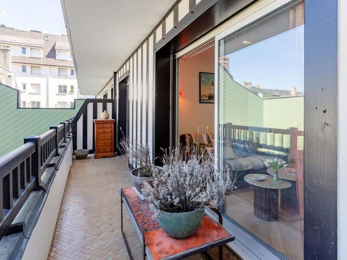 Gîte pour 4 personnes, avec balcon dans Gare de Trouville - Deauville - 4
