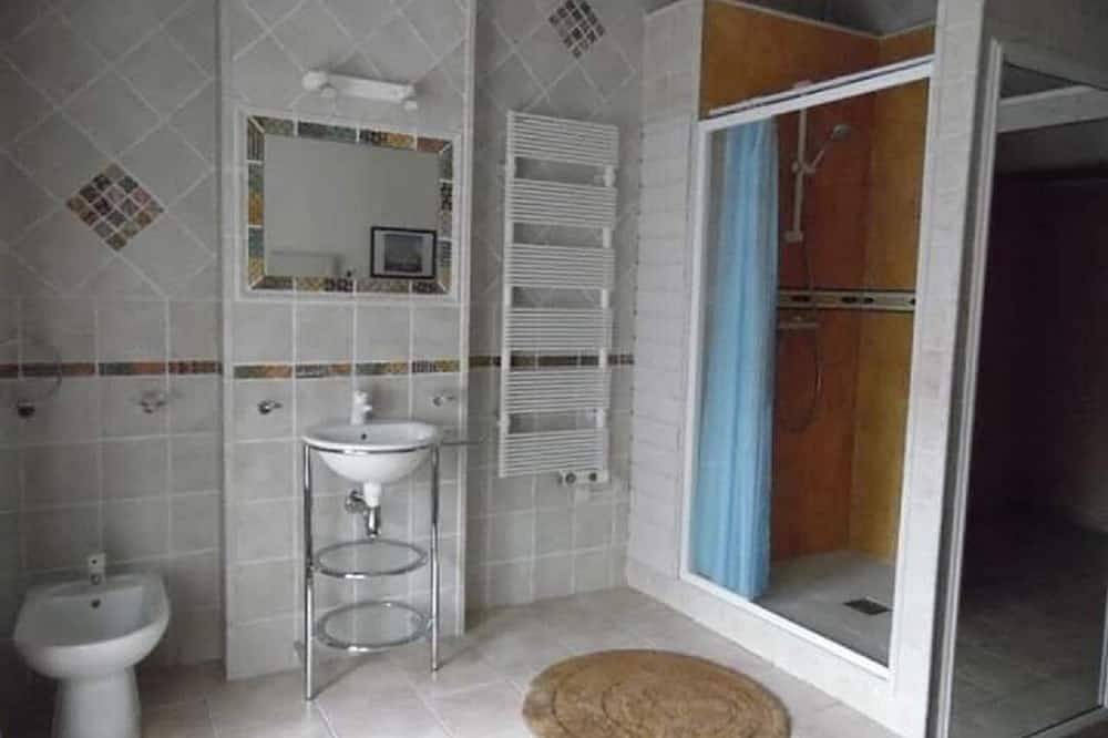 Gîte Nature et Spa Jura in Oussières, Jura