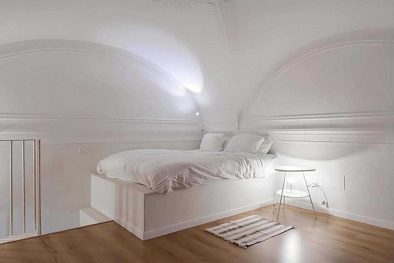 Appartamento intero, Loft Centro Ingresso Indipendente Giardino Privato in Catania, Catania e dintorni