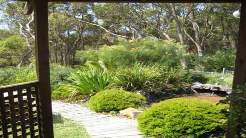 Holiday home for 9 people, with garden in MacMasters Beach