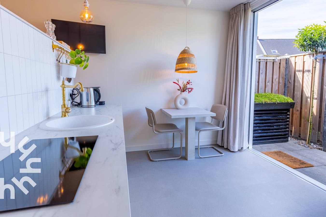 Gehele studio, Sfeervol, luxe tinyhouse in centrum Domburg in Domburg, Walcheren