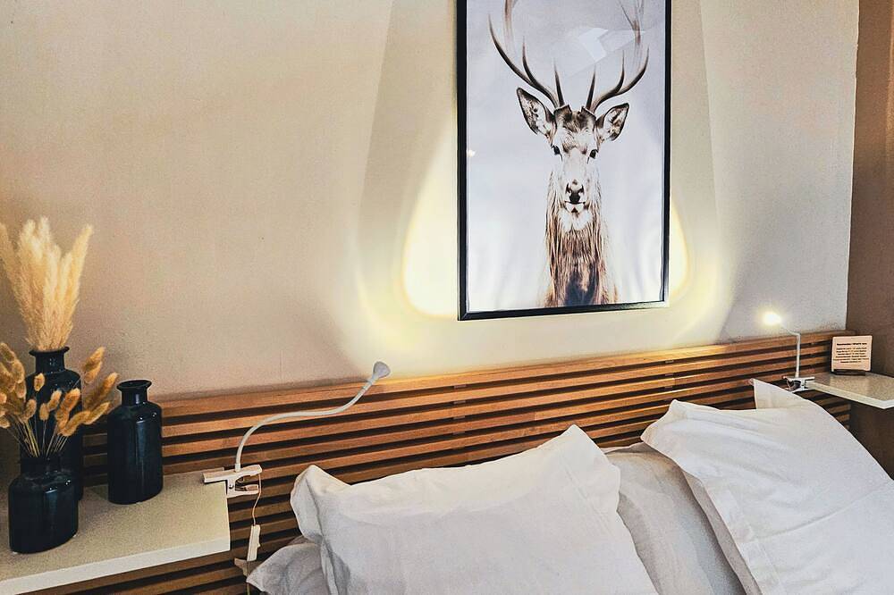 1Bdr Apt + Sofa Bed w/ Garden + Jacuzzi in Étivey, Arrondissement d'Avallon