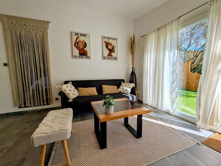 Gîte pour 2 personnes, avec jacuzzi ainsi que jardin et terrasse à Bras - 2