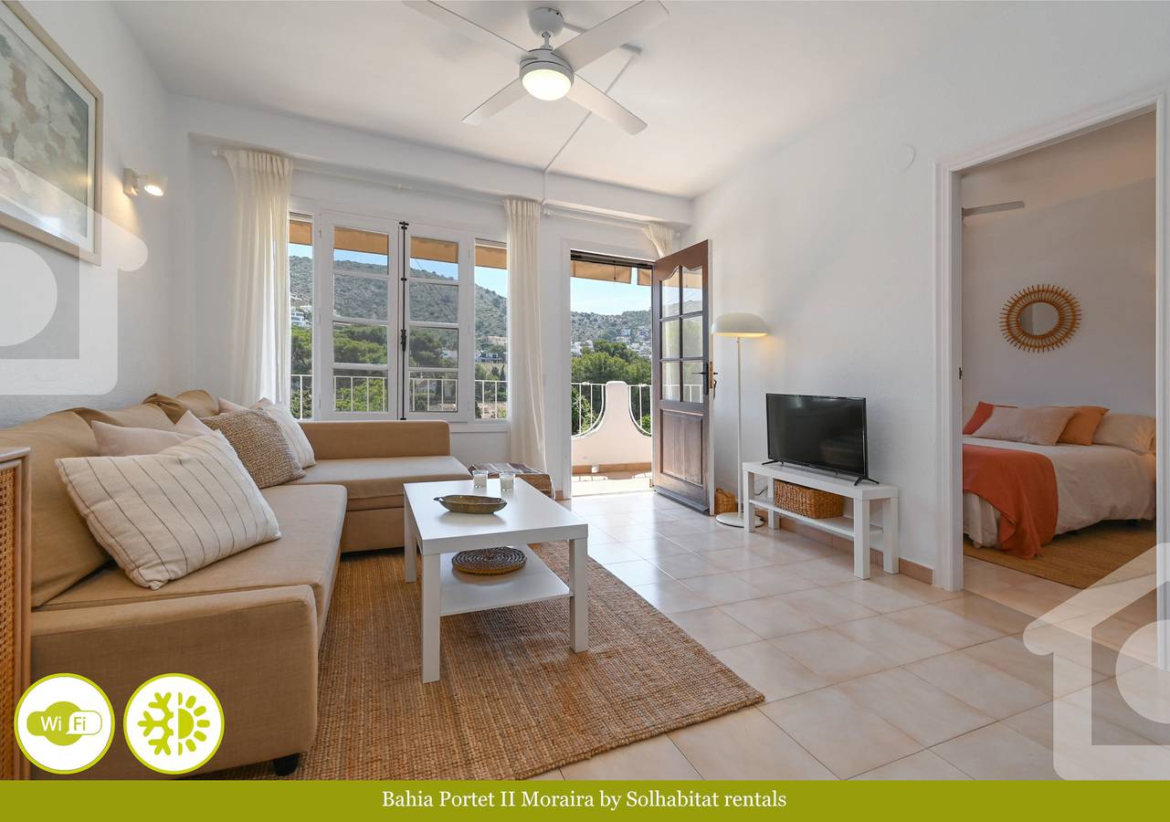 Entire apartment, Holiday apartment for 4 people with pool in Cala El Portet, Teulada (Spain)