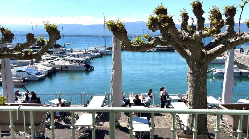 Appartement de vacances pour 4 personnes, avec vue ainsi que balcon et vue sur le lac
