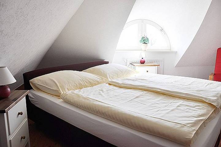 Bauernhof für 3 Personen, mit Terrasse und Garten in Alt Reddevitz - 2