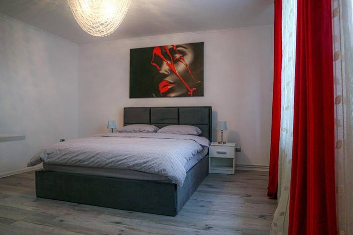 Appartement de vacances pour 4 personnes, avec terrasse et jacuzzi