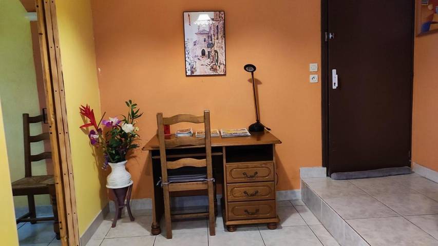 Location de vacances pour 4 personnes, avec vue et jardin à Dagneux - 4