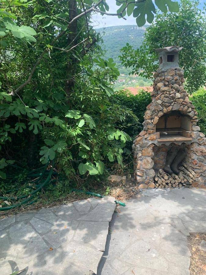 Location de vacances pour 8 personnes, avec vue ainsi que jardin et piscine à Bargemon - 2