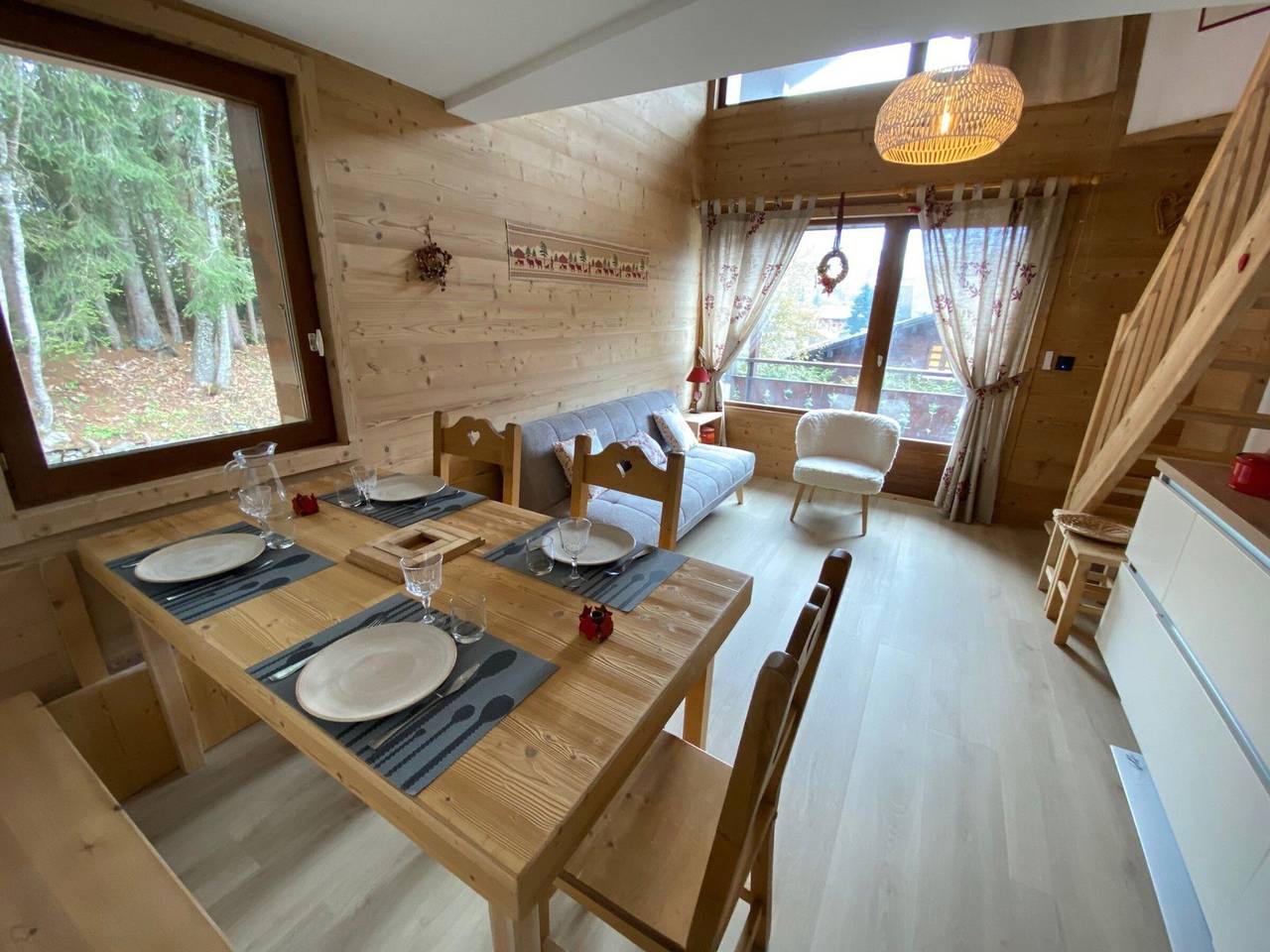 Entire apartment, Renovated duplex with balcony and garage in La Clusaz in La Clusaz, Annecy region