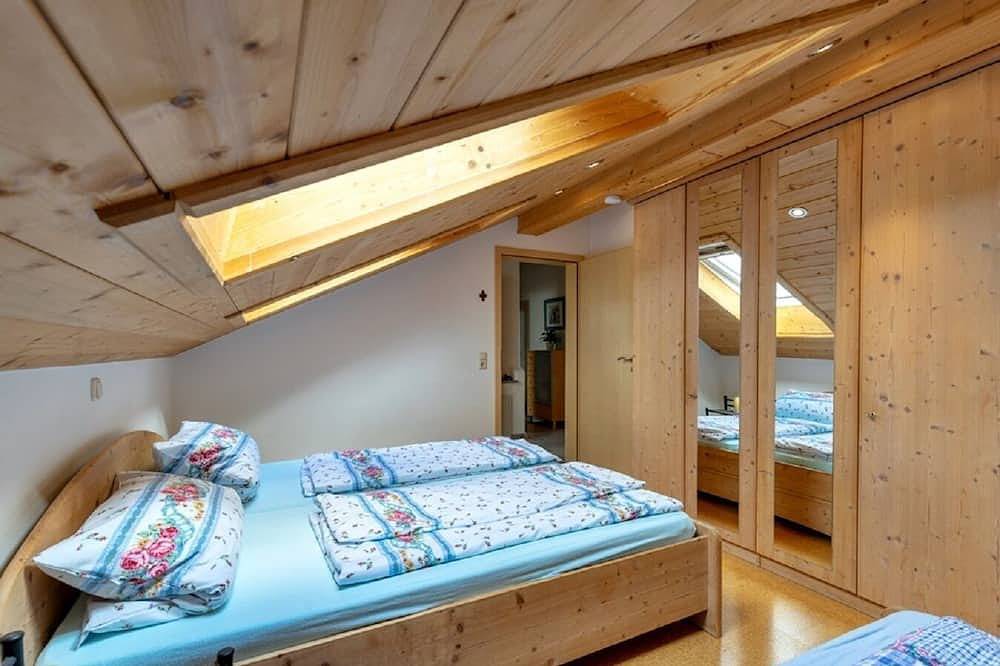 Ganze Wohnung, Fewo 1 | 4-Sterne Fewo mit 100qm für bis zu 9 Personen in Fürstenstein, Ostbayern