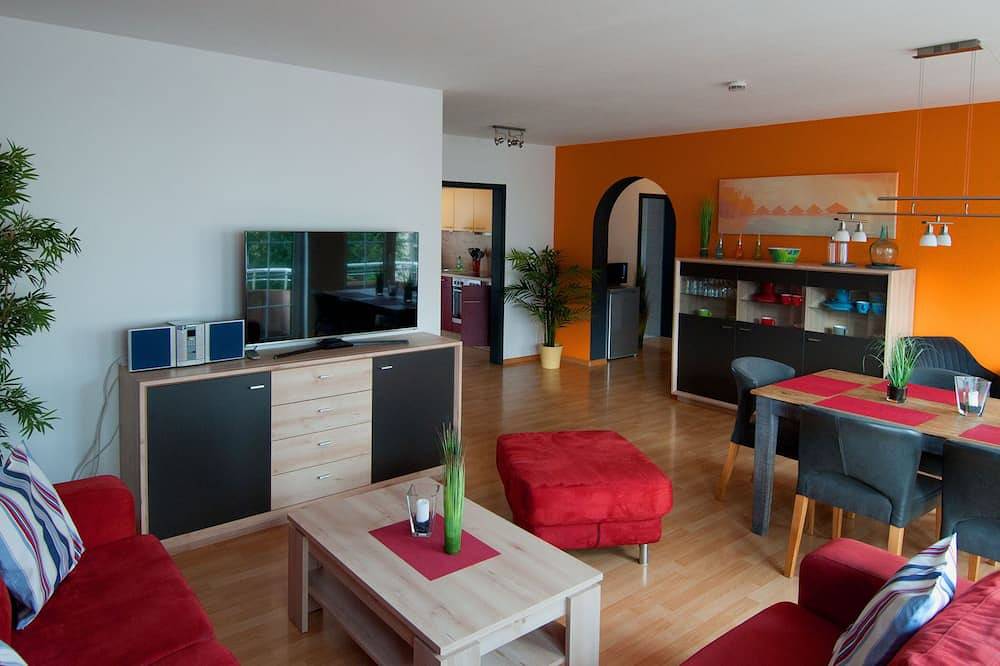 Ganze Wohnung, Ferienwohnung, 120qm, 4 Schlafräume, 2 bis 7 Personen in Bad Säckingen, Südschwarzwald