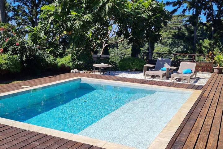 Location de vacances pour 6 personnes, avec piscine ainsi que jardin et vue dans Mahina - 4
