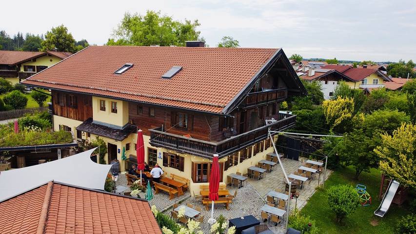 Ganze Ferienwohnung, Jakobos Tapasbar - Ferienwohnung "Stefania" 80qm, 2 Schlafzimmer, Balkon in Eggstätt, Chiemsee