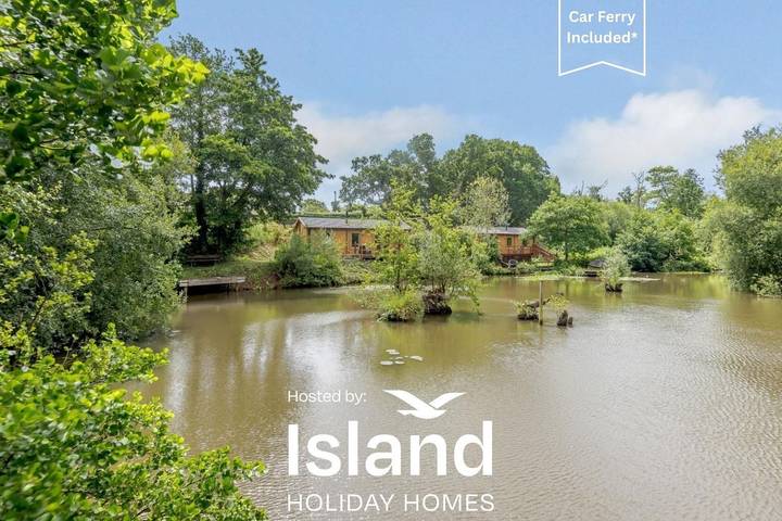 Chalet for 2 people, with garden, with pets on the Isle of Wight