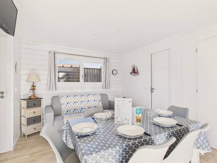 Location de vacances pour 6 personnes, avec jacuzzi et jardin ainsi que terrasse et piscine à Saint-Hilaire-de-Riez - 3