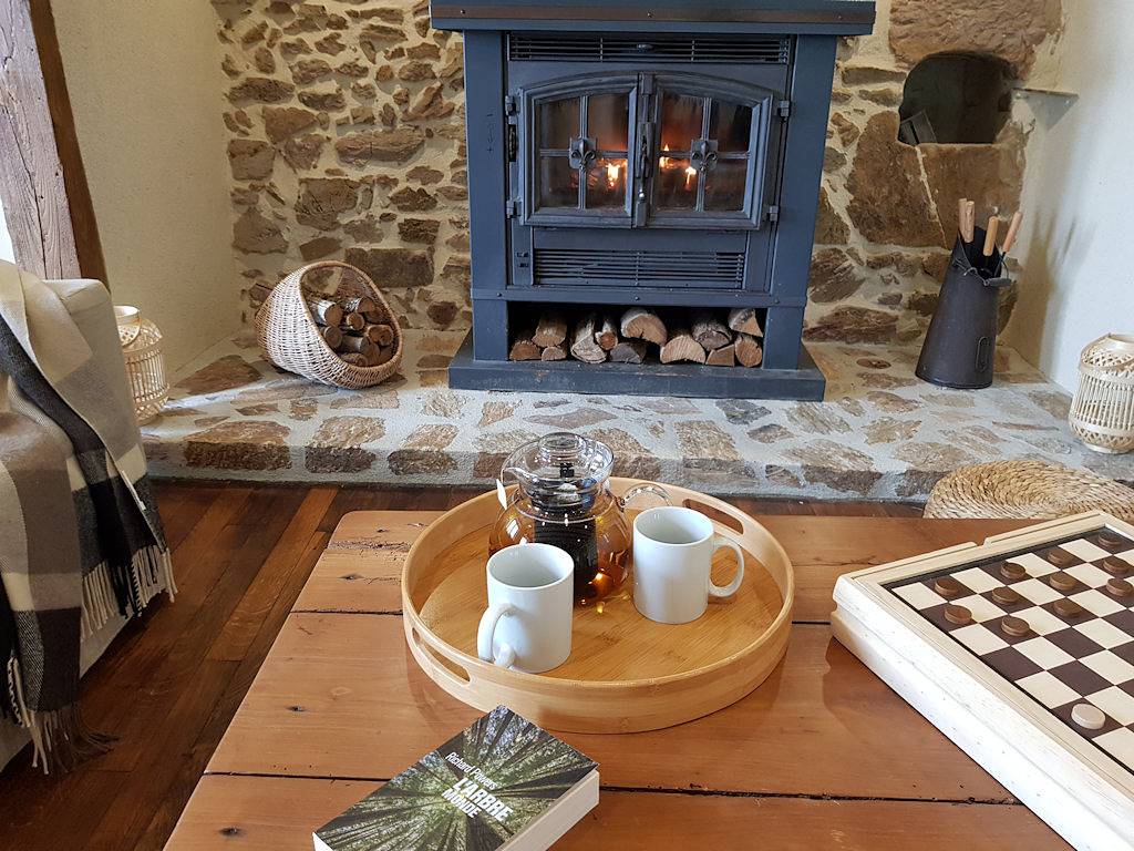 Gîte L'Oustal d'André, 10 pers. in Leynhac, Région d'Aurillac