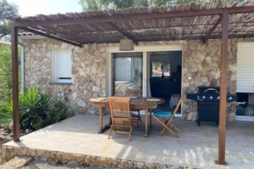 Maison de Campagne, en Pleine Nature in Sari-Solenzara, Arrondissement de Sartène