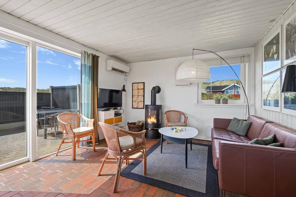 Charmantes Ferienhaus auf einem Dünengrundstück in Årgab, Holmsland Klit