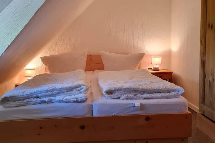 Cottage für 4 Personen, mit Garten und Terrasse in Middelhagen - 2