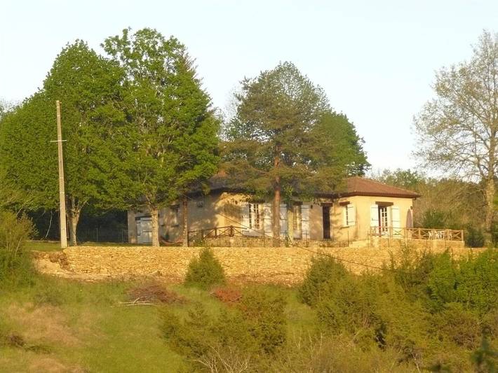 Location de vacances pour 6 personnes, avec vue et jardin, animaux acceptés à Montagnac-la-Crempse - 3