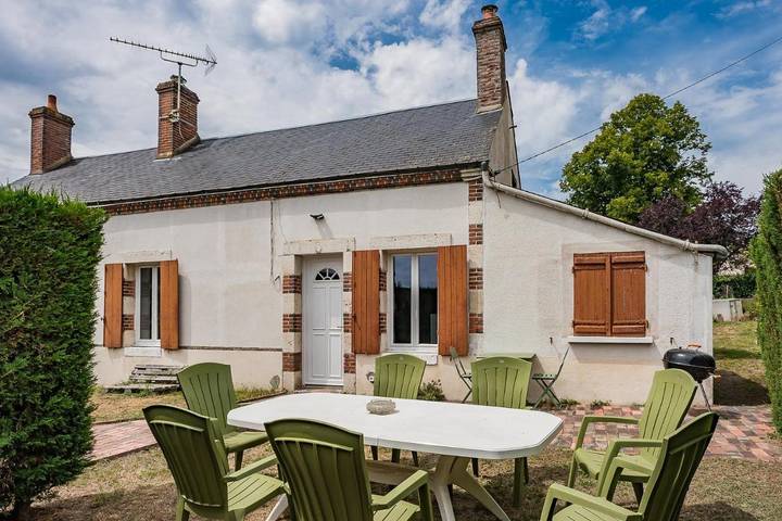 Location de vacances pour 8 personnes, avec terrasse, animaux acceptés dans Nevoy