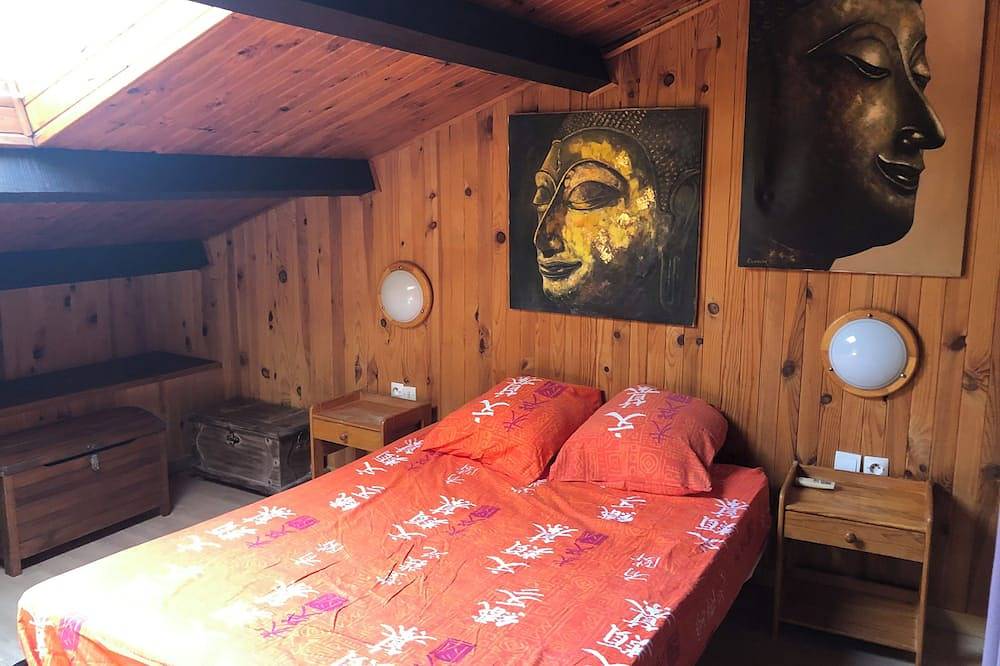 Ganze Wohnung, Appt 4 Rooms seaside Aregno beach in Aregno, Calvi und Umgebung