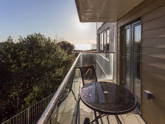 Vacation rental for 2 people, with balcony/terrace in Bournemouth