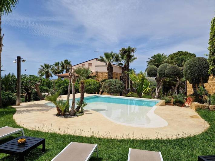 Location de vacances pour 2 personnes, avec bassin pour enfant et jardin ainsi que piscine et vue à Agrigente - 4
