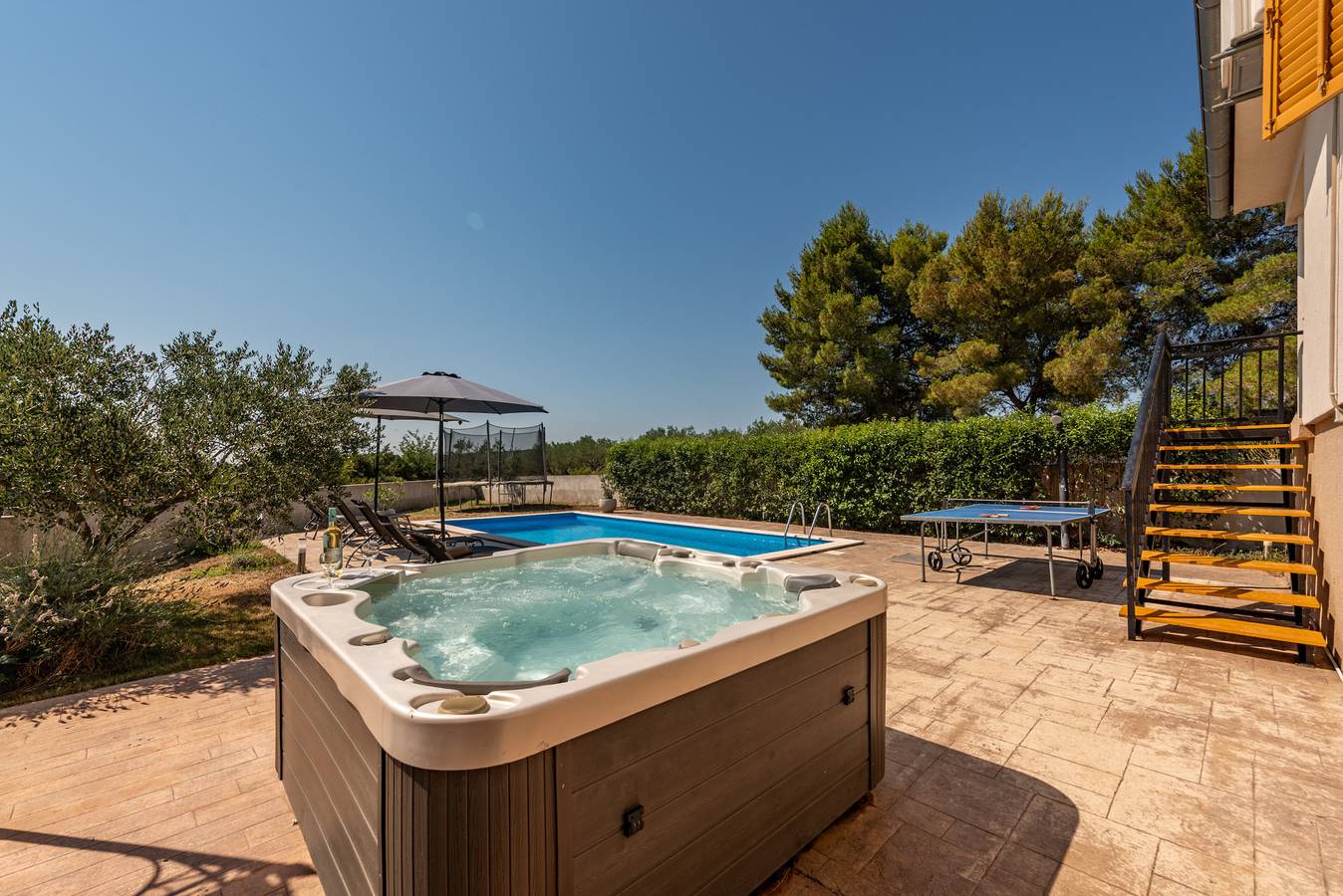 Holiday house Tina with jacuzzi and pool in Općina Sveti Filip i Jakov, Zadarska županija