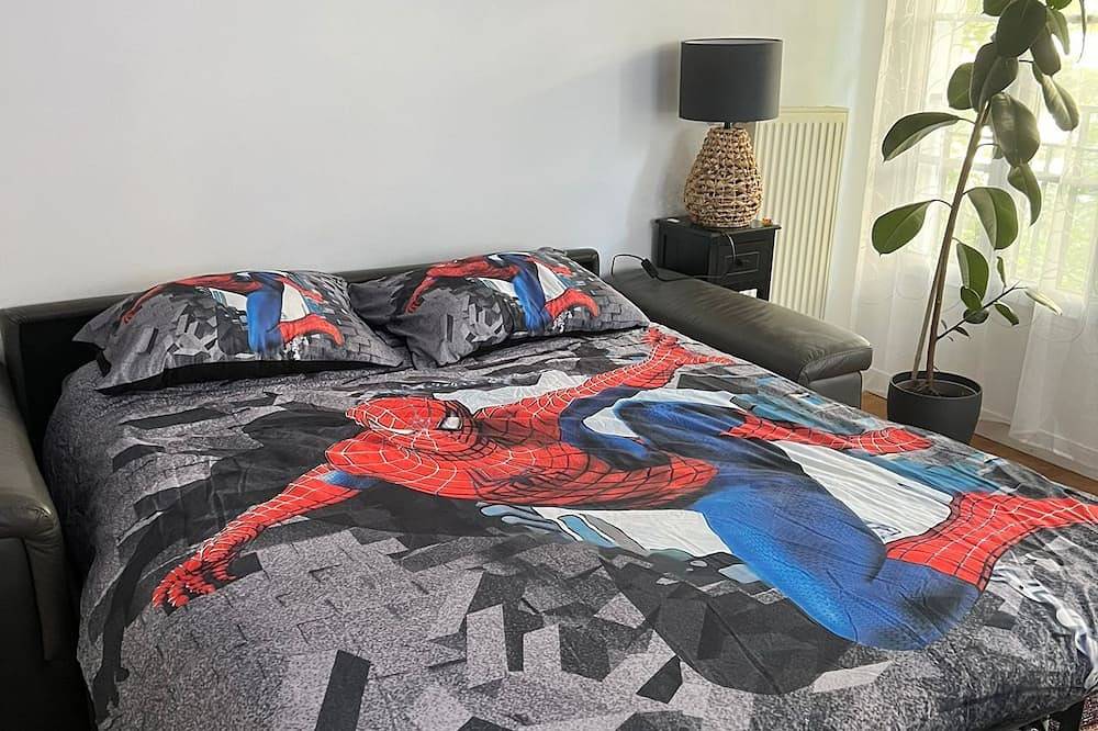 Entire apartment, Sweet Apartment Disneyland Paris Vallée Village/parking 2min Gare val D'europe in Chessy, Seine-et-Marne
