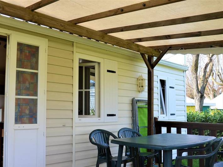 Flower Camping Les Mijeannes - Mobilhome 4 personnes - Mobil-home Confort 29m² 2 chambres + Tv 4 pers in Rieux-de-Pelleport, Ariège