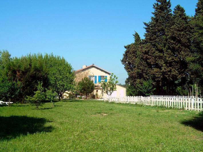 Mas de la Pomme de Pin in Noves, Region de Arles