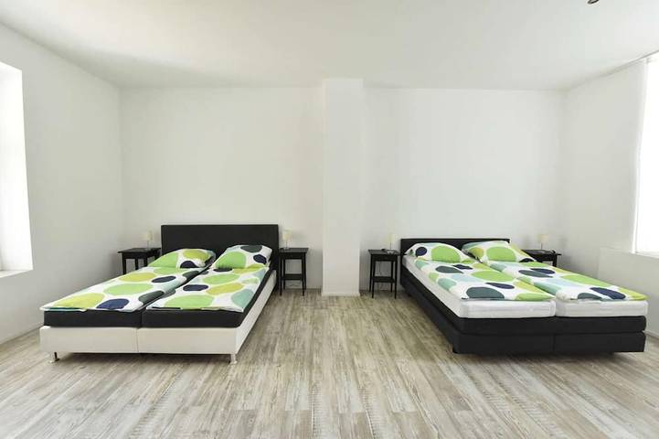 Ferienwohnung für 8 Personen, mit Garten - 1