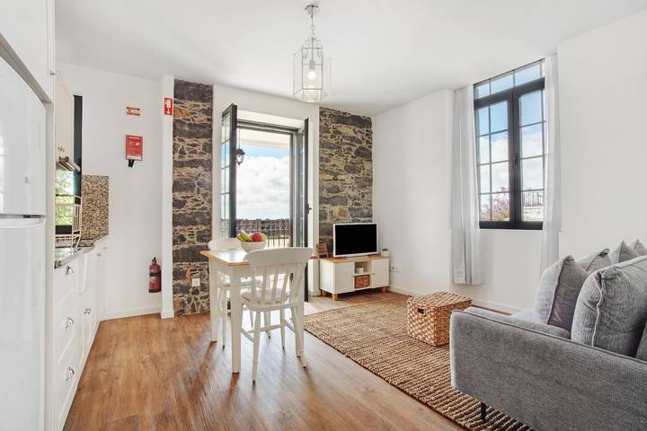 Apartment for 2 people, with Balcony and Garden