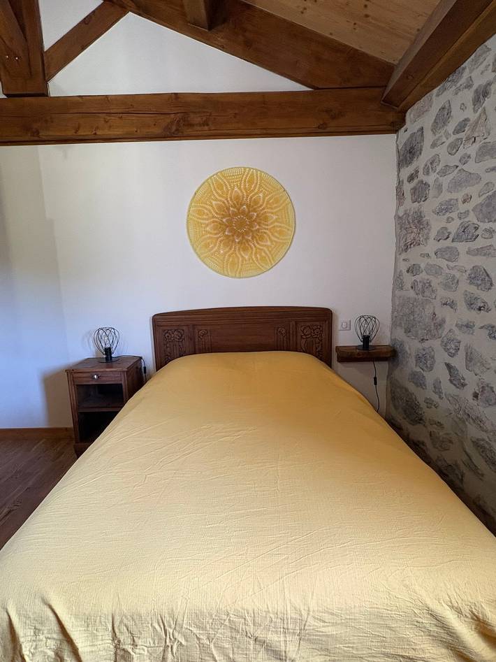 Chambre d’hôte pour 2 personnes, avec jardin dans Belsentes