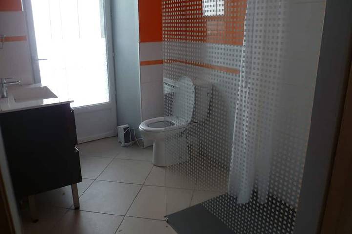 Location de vacances pour 4 personnes, avec terrasse à Curvalle - 3