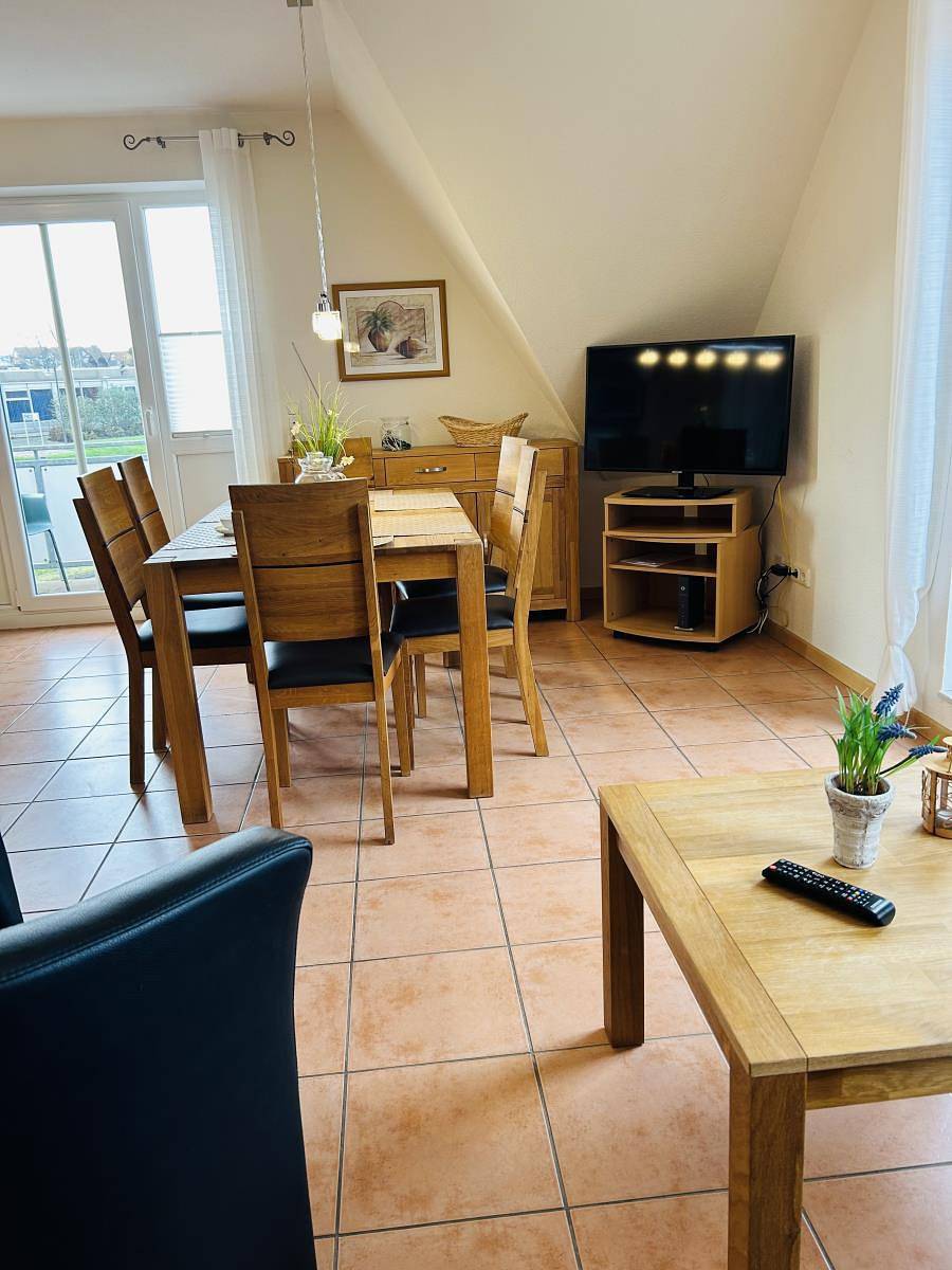 Ganze Wohnung, Herget, Strandweg 11, 2.Etage rechts in Horumersiel, Wangerland