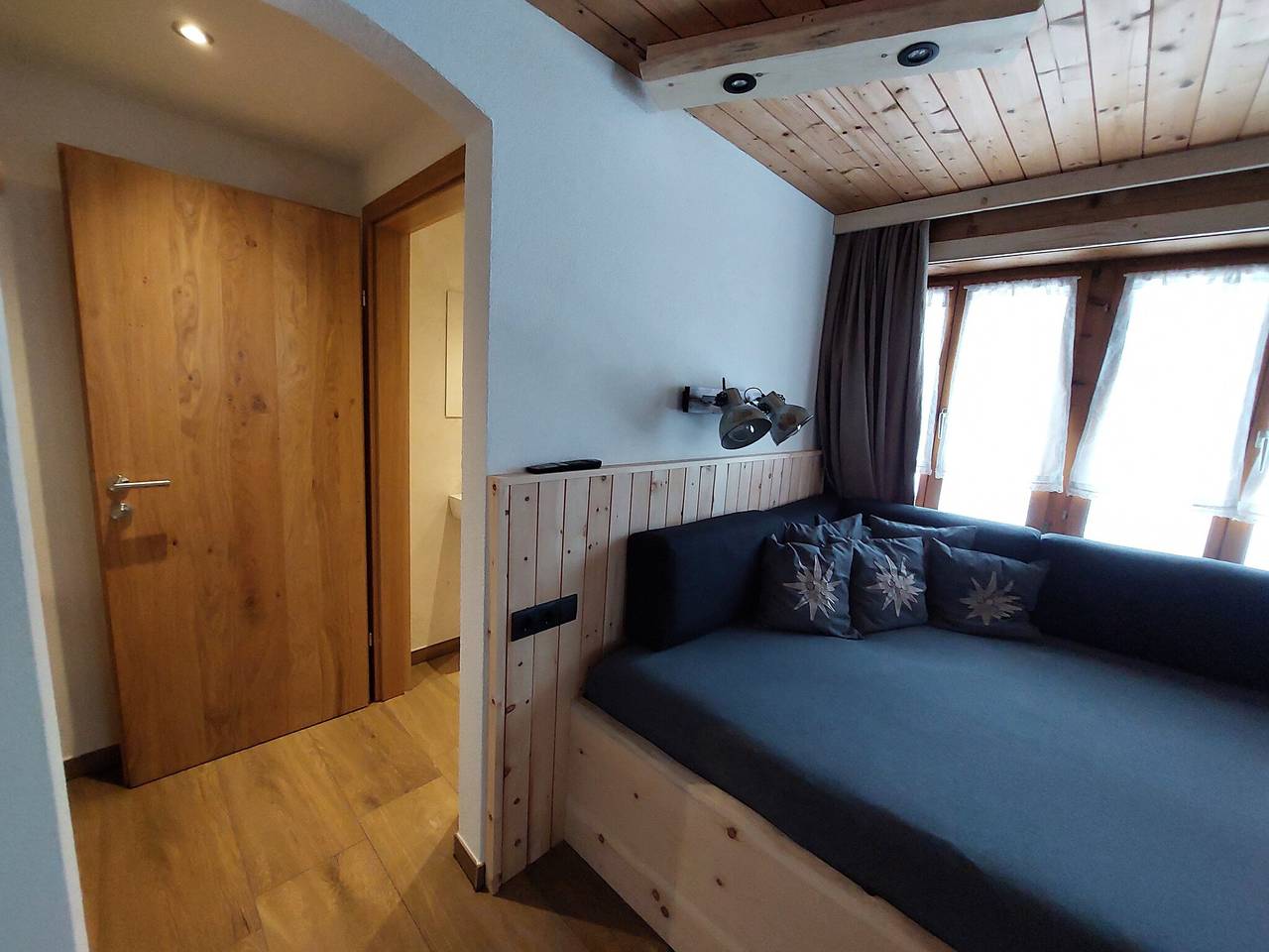 Ganze Wohnung, Hütte in Hochfügen nahe Skipisten in Tuxer Alpen, Hochfügen