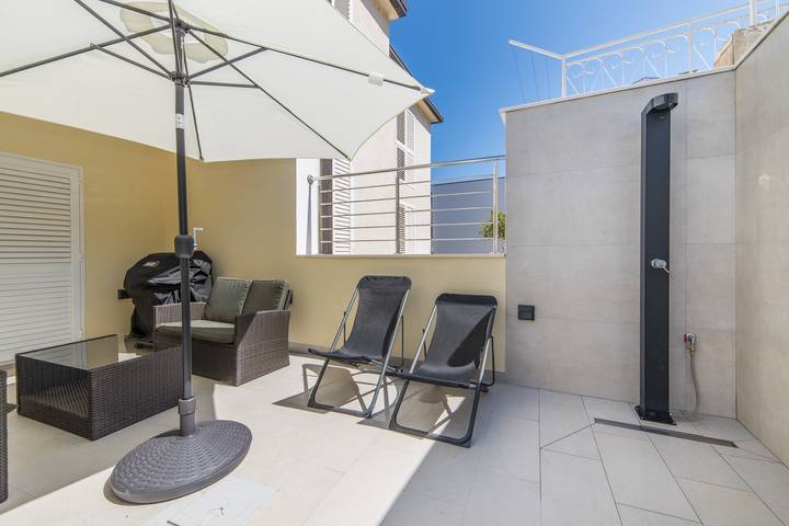 Ganze Wohnung, Ferienwohnung für 6 Personen mit Meerblick in Rogotin, Dubrovnik-Neretva