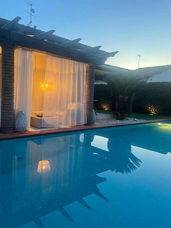 Your house by the sea in Marina di Pietrasanta, Pietrasanta