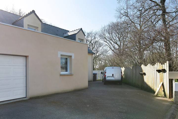 Bed and Breakfast 'Les Boubous - Lulu' with Shared Terrace, Shared Garden and Wi-Fi in Saint-Nazaire, Côte d'Amour