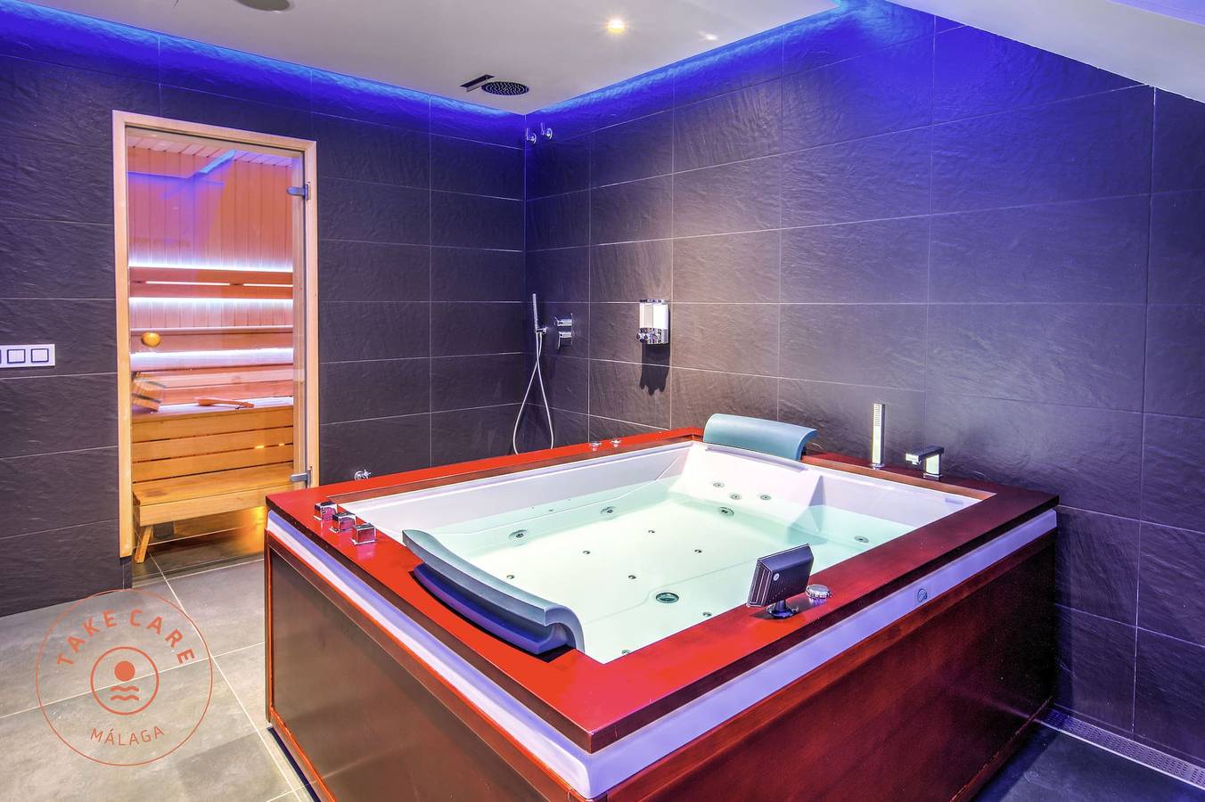 Luxe zeezicht villa Jensen - Takecaremalaga in Torrox Costa, Torrox
