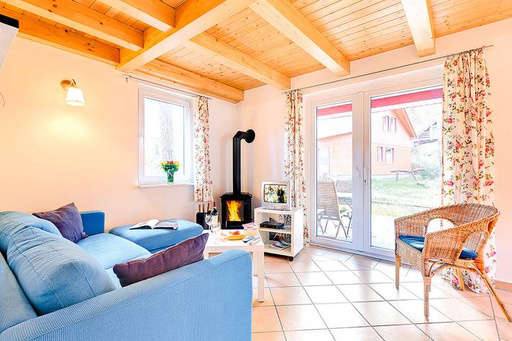 Ferienhaus für 6 Personen, mit Terrasse und Sauna in Baabe - 2