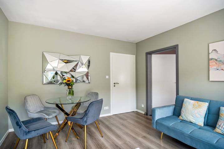 Entire apartment, Apartment "Julias Moselvilla Tony" with Mountain View, Balcony and Wi-Fi in Traben-Trarbach, Bernkastel-Kues region