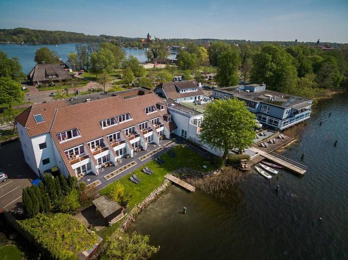 Hotel für 3 Personen, mit Terrasse und Garten sowie Sauna in Ratzeburg - 2