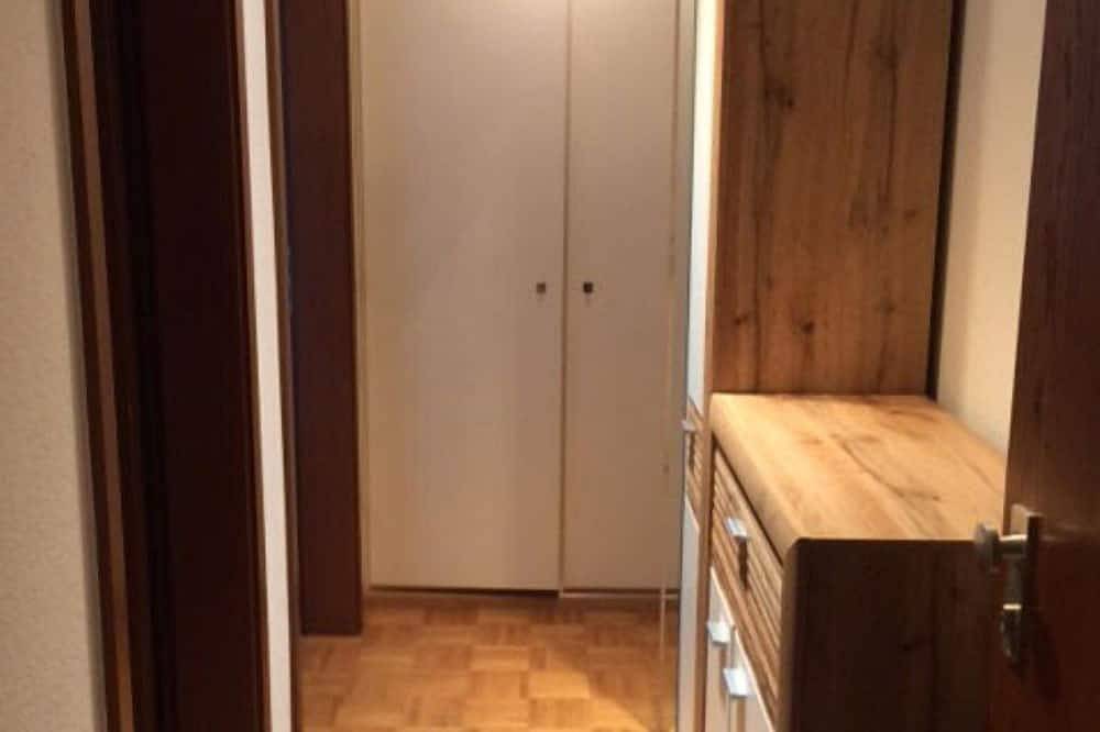 Ganze Wohnung, 1 Zimmer Appartement 33 in 1A Lage am Kurpark in Bad Krozingen, Südschwarzwald