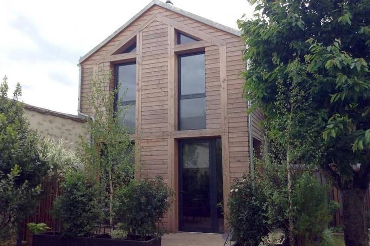 Gîte pour 4 personnes, avec Terrasse et Jardin