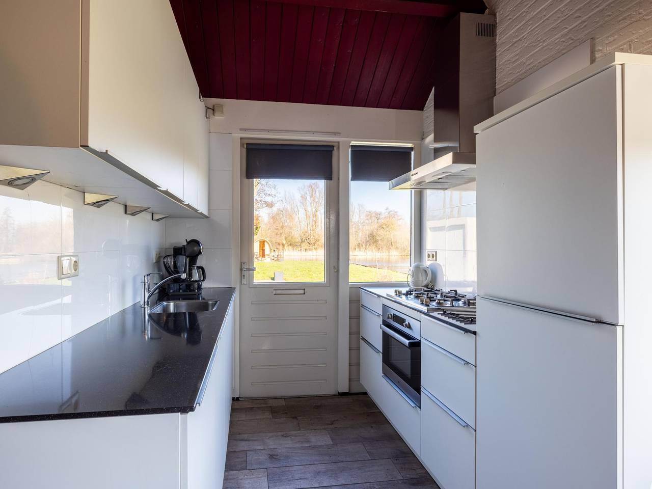 Wellnessaufenthalt auf dem Wasser in Friesland in Boornzwaag, Friesland